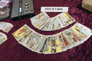 Best psychic reading tarot cards back in 5 minutes sign schedule psychic reading at right time with no distractions